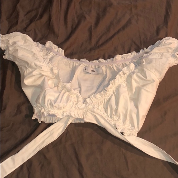 adika Tops - adika white crop top